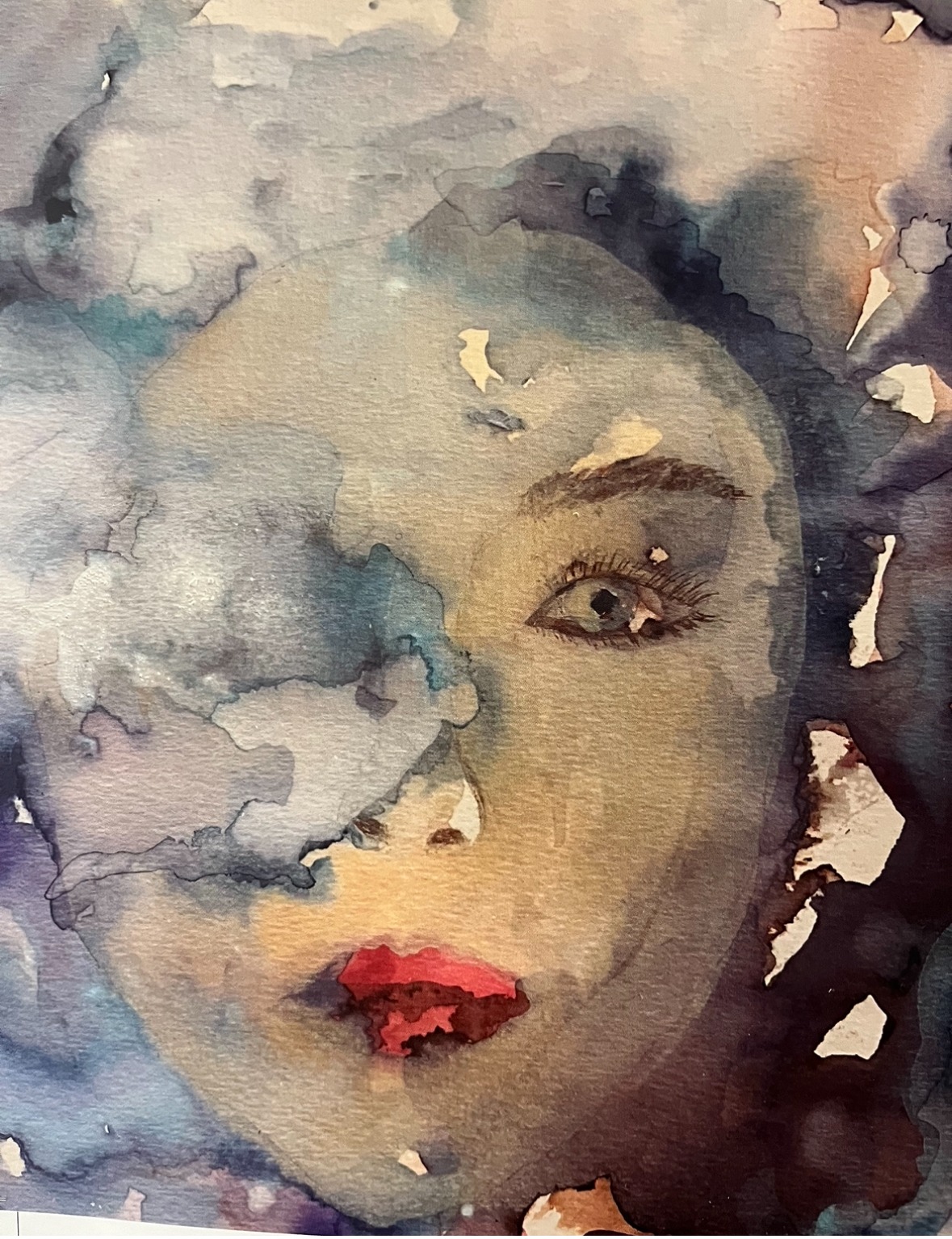 Rostro femenino fragmentado